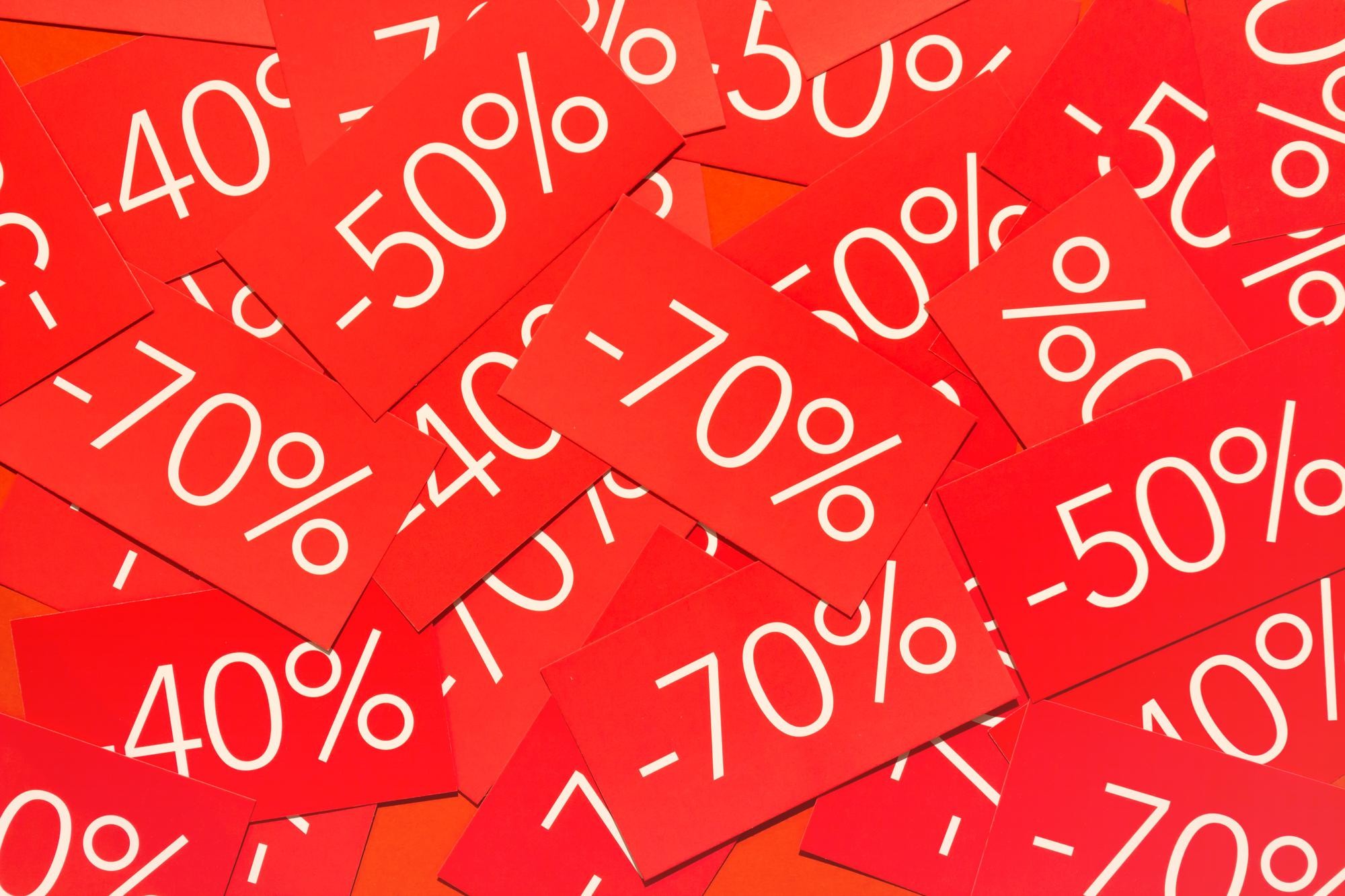 An illustration of pricing conflicts where different discount rates are displayed together